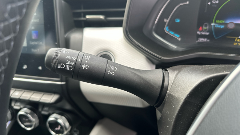 Renault Clio 1.6 E-TECH full hybrid 145 Techno 5dr Auto Hybrid Hatchback